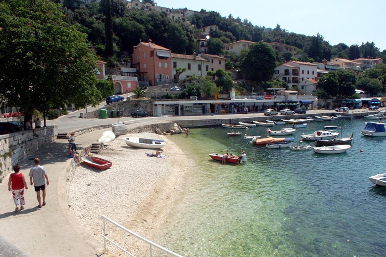 Apartments With A Parking Space Rabac, Labin - 2340 Dış mekan fotoğraf